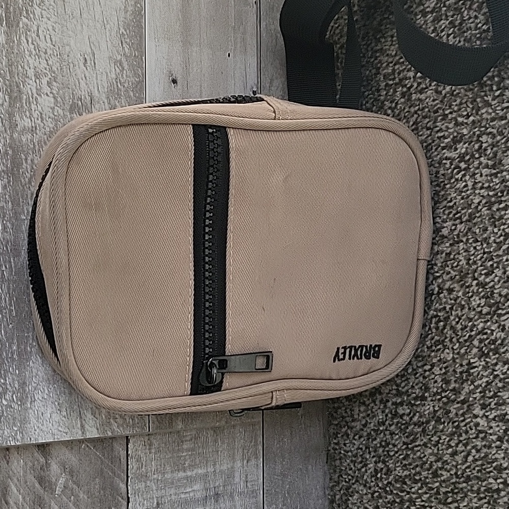 Brixley tan crossbody purse with adjustable strap